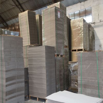 Materiale di rivestimento in PE, rotolo di carta per la protezione del pavimento per la protezione delle macchine pesanti