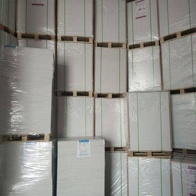 Tavola per la produzione di carta di tipo pasta riciclata realizzata con materiale misto di pasta