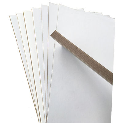 Rigidità CD ≥1,2 mN.m Carta duplex bianca con CD Differenza di grammi ≤ 20 g e Imballaggio