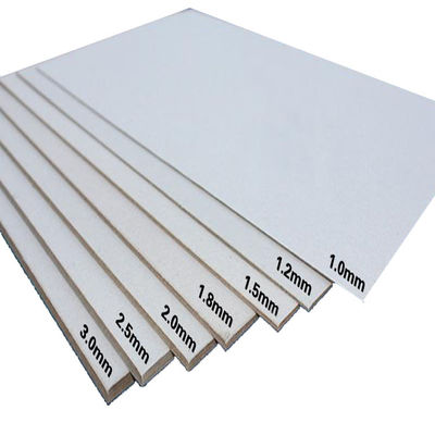 Carta di cartone duplex resistente all'umidità Superficie liscia per imballaggio e stampa