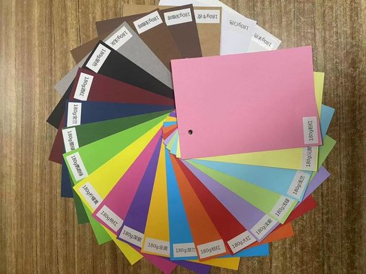 Carta cartonata multicolore A4 Art Printing Paper Rivestimento di kaolinite