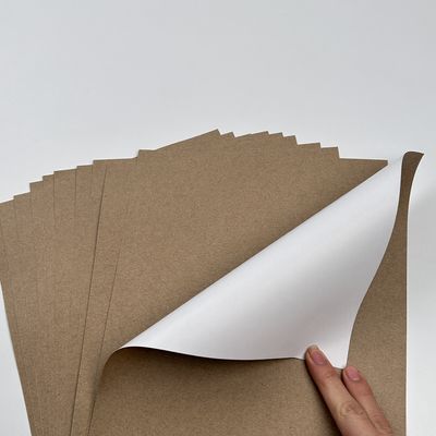 Cartone GC4 Kraft retro 280 GSM 660*1016 con rivestimento frontale bianco