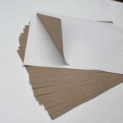 C1S Carta di cartone duplex rivestita con rivestimento a sfondo Kraft in foglio o rullo
