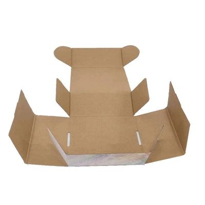 Pacchi di carta in cartone ecologici per la spedizione